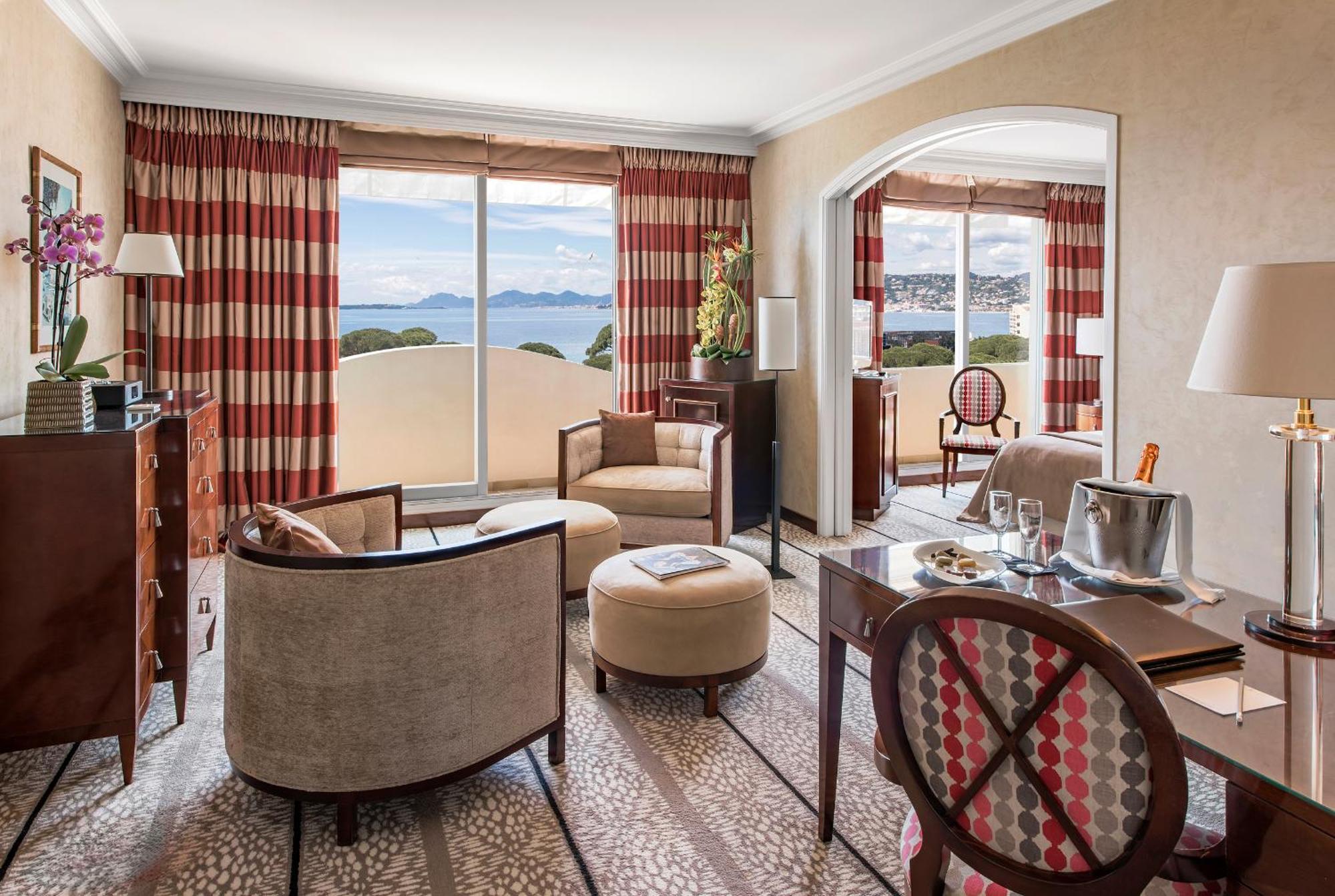 Hotel Juana Luaran gambar